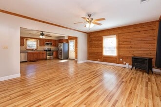 88 Laurel Cove in Mars Hill, NC - Building Photo - Building Photo