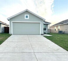 5836 Timber Pt Dr in Princeton, TX - Building Photo