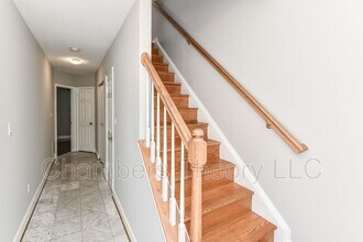 27 Herbert St in Alexandria, VA - Building Photo - Building Photo
