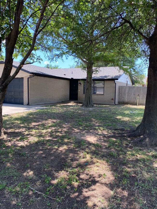 11375 Walters Ave in Oklahoma City, OK - Building Photo - Building Photo