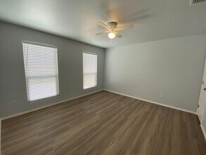 5603 Kemper St in Lubbock, TX - Building Photo - Building Photo