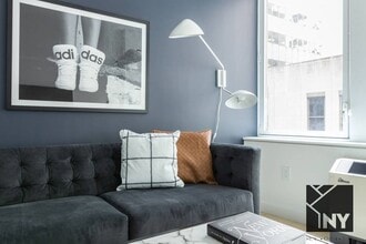 15 Platt St in New York, NY - Building Photo - Building Photo