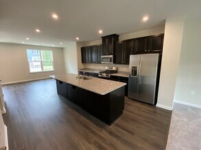 4843 Randall Rd in Durham, NC - Foto de edificio - Building Photo