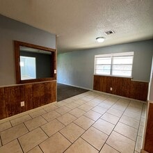 709 W Oxford Ave in Enid, OK - Building Photo - Building Photo