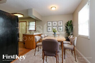 1907 E Martin St in Indianapolis, IN - Foto de edificio - Building Photo