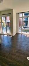 12 David Eyer Rd in Richmond Hill, ON - Building Photo - Building Photo