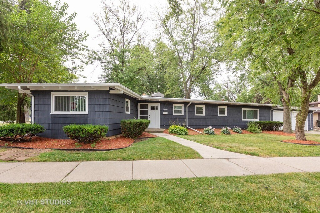 18500 Riegel Rd Rentals in Homewood, IL