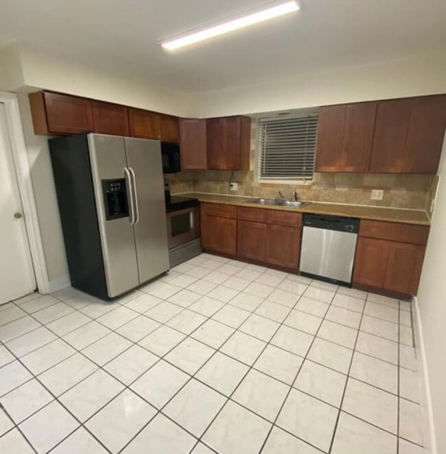 property at 1727 Washington St