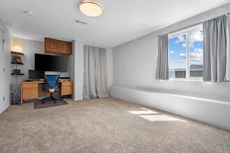 1396 S Lukas Ln in Saratoga Springs, UT - Building Photo - Building Photo