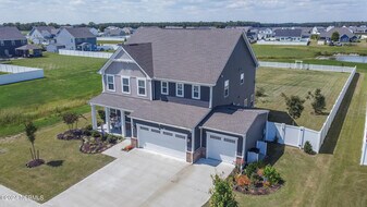 130 Glenmoor Path in Moyock, NC - Building Photo