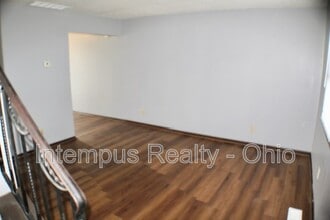 716 W Light St in Urbana, OH - Building Photo - Building Photo