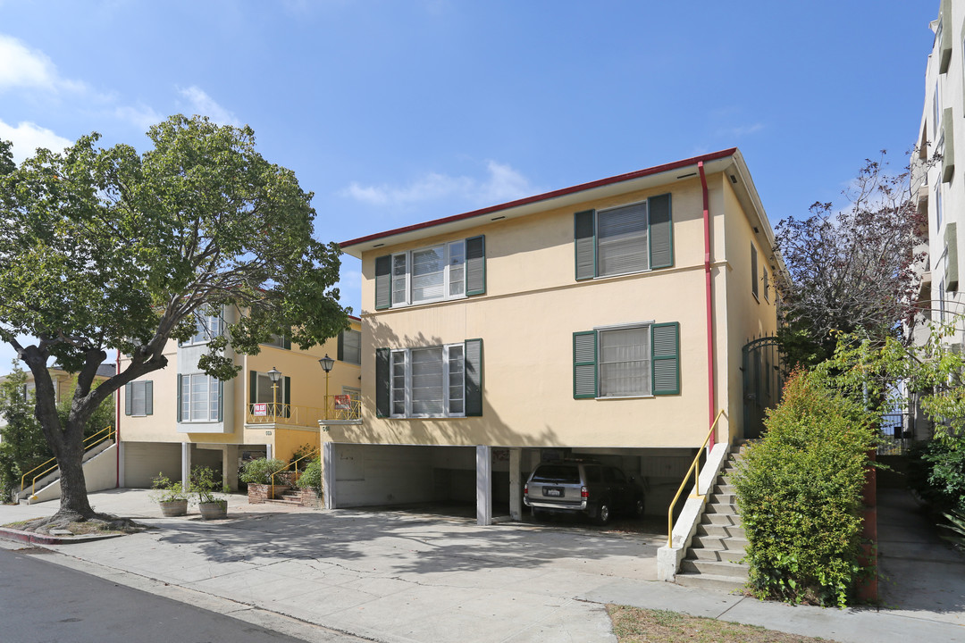 545-559 Midvale Ave in Los Angeles, CA - Building Photo