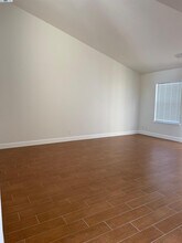 101 E Portola Way in Tracy, CA - Building Photo - Building Photo