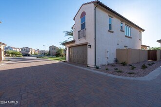 4015 S Pecan Dr in Chandler, AZ - Building Photo - Building Photo