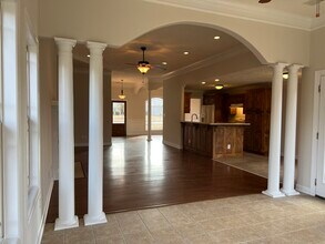 17 Brooksies Pond Cv in Jackson, TN - Building Photo - Building Photo