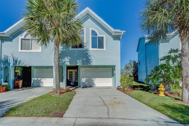 508 Garland Cir in Indian Rocks Beach, FL - Building Photo - Building Photo
