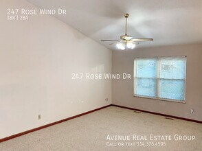 247 Rosewind Dr in O'Fallon, MO - Building Photo - Building Photo