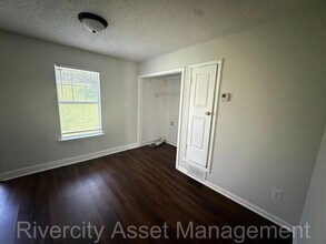 2504 Labonte Dr in Memphis, TN - Building Photo - Building Photo