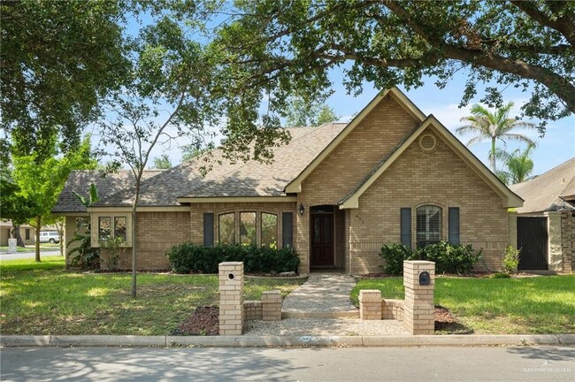 property at 428 Kiwi Ave