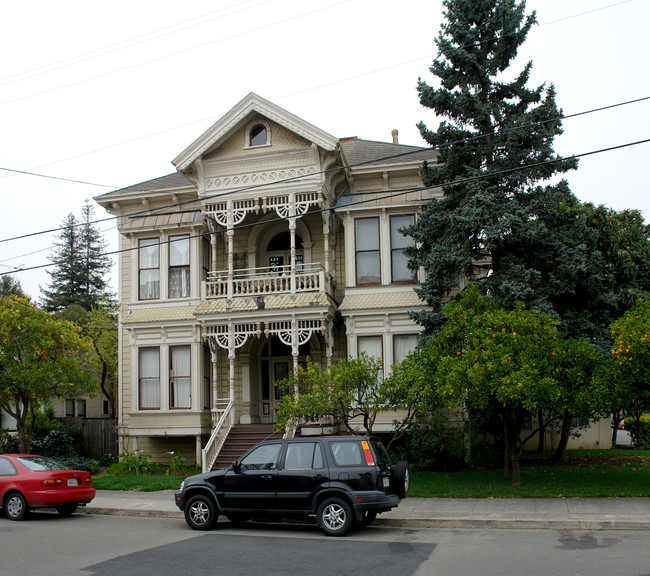 625 B St in Santa Rosa, CA - Foto de edificio - Building Photo