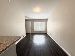 6364 Raleigh St in Orlando, FL - Building Photo - Building Photo