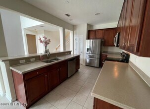 3824 Silverpoint Ln in Jacksonville, FL - Building Photo - Building Photo