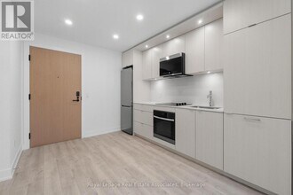 25 Cordova Ave in Toronto, ON - Building Photo - Building Photo