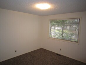 2162 Northtree Dr NE in Keizer, OR - Building Photo - Building Photo