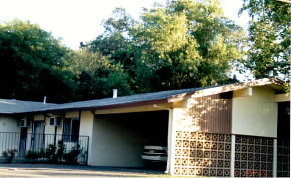 1646 S Tuxedo Ave in Stockton, CA - Building Photo