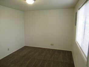 1119 Waller St SE in Salem, OR - Building Photo - Building Photo