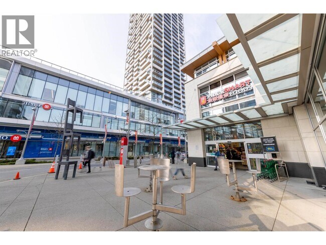 4670 Assembly Wy in Burnaby, BC - Building Photo - Building Photo