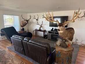 4485 S Ridgeline Dr in Riverdale, UT - Building Photo - Building Photo