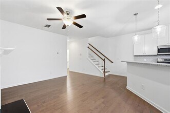 4912 Longview Walk in Decatur, GA - Building Photo - Building Photo