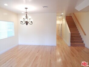 2018 Hillcrest Dr in Los Angeles, CA - Building Photo - Building Photo