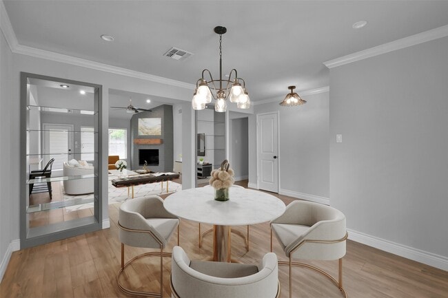 property at 2806 Triway Ln