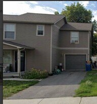 1719 Montana St in Missoula, MT - Building Photo