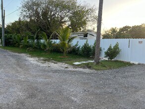 28440 SW 192nd Ave in Homestead, FL - Building Photo - Building Photo