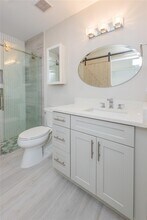 50 Desford Ln in Boynton Beach, FL - Foto de edificio - Building Photo