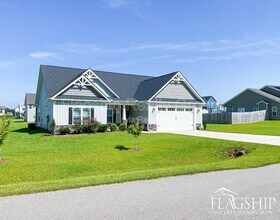 230 Planters Ridge Dr in Pikeville, NC - Building Photo - Building Photo