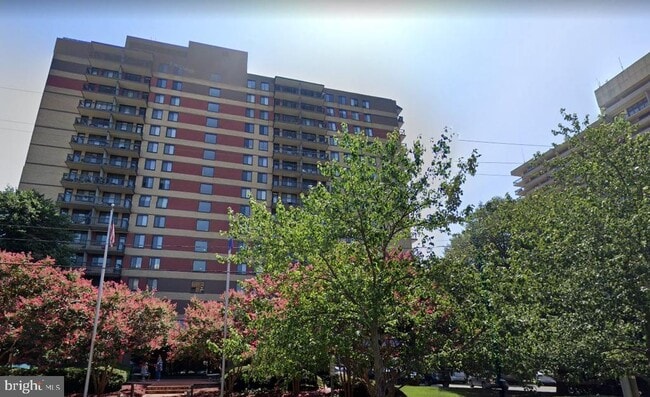 property at 801 N Pitt St