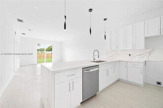 10745 SW 217th St in Goulds, FL - Building Photo - Building Photo