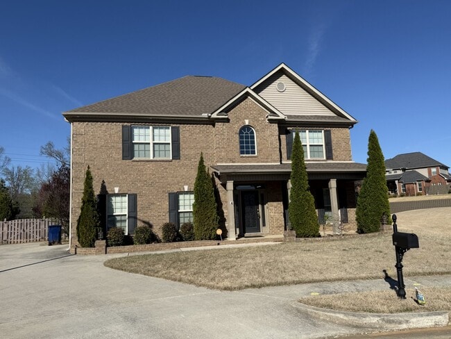 property at 218 Woodgrove Dr NW