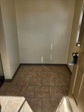 4821 N 19th Pl in Milwaukee, WI - Foto de edificio - Building Photo