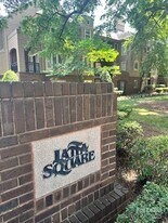 1109 E Morehead St in Charlotte, NC - Building Photo