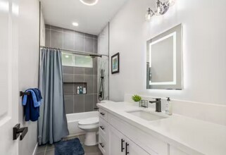 95-116-148 Waimakua Dr, Unit B in Mililani, HI - Foto de edificio - Building Photo