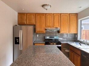 705 Judith Ct in Petaluma, CA - Building Photo - Building Photo