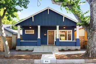 711 Orient St in Chico, CA - Building Photo - Building Photo