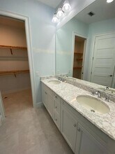 8813 Yucatan Ct in Naples, FL - Building Photo - Building Photo