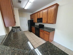 16020 Fountainview Dr in Montgomery, TX - Building Photo - Building Photo