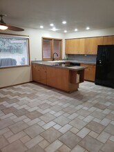 1727 E Pinecrest Rd in Spokane, WA - Building Photo - Building Photo